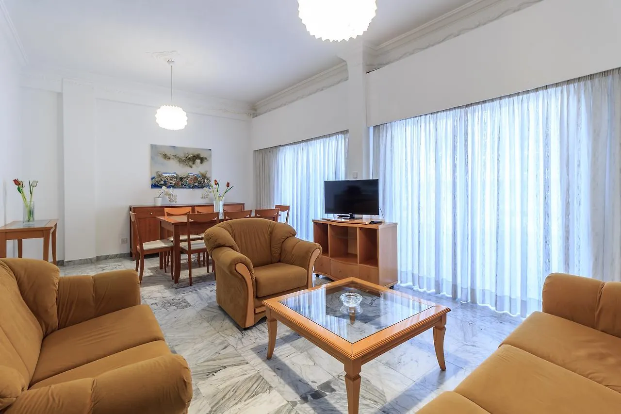 Les Palmiers House Apartment Larnaca