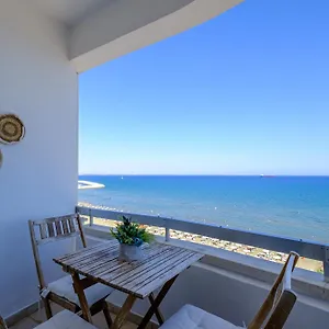 Lazuli Sea View Beachfront- Ap 61 Larnaca